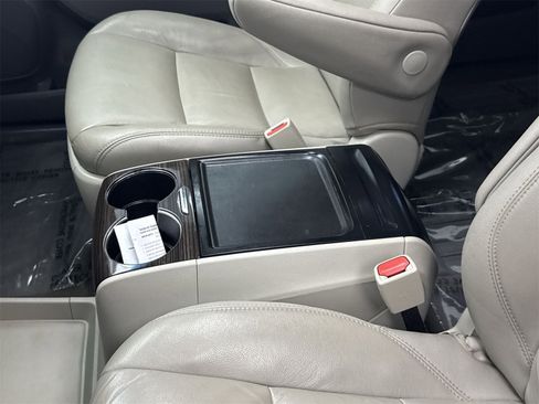 Used 2017 Toyota Sienna XLE image 30