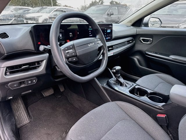 Certified 2025 Kia K4 FWD image 9