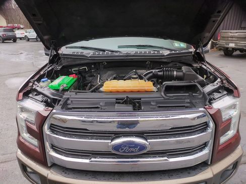 Used 2016 Ford F150 Lariat w/ Equipment Group 502A Luxury AWD/4WD image 17