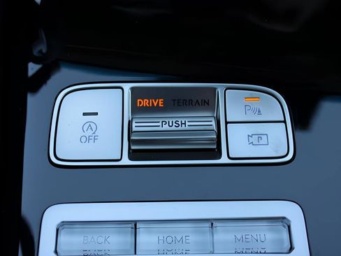 New 2026 Genesis GV70 2.5T image 29