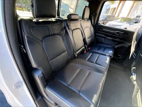 Used 2022 RAM 1500 Limited w/ Body-Colour Bumper Group image 23