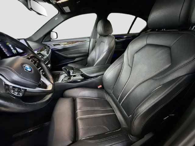 Used 2019 BMW 530i xDrive AWD/4WD image 21
