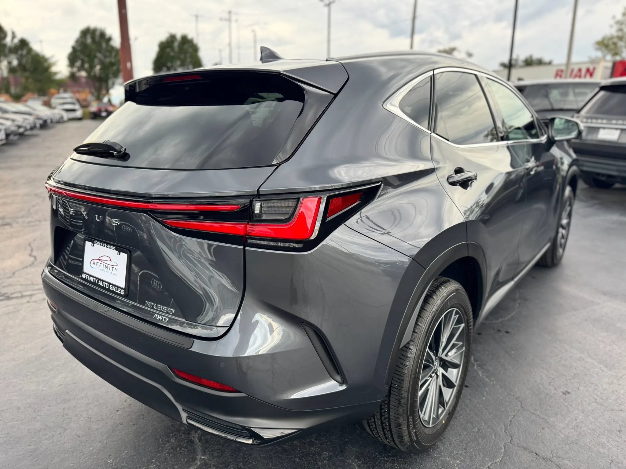 Used 2025 Lexus NX 350 AWD w/ Accessory Package (2T) image 5