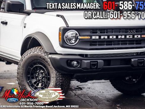 New 2026 Ford Bronco Big Bend w/ Black Diamond Package image 3