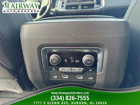 Used 2021 Chevrolet Tahoe RST w/ Luxury Package image 27