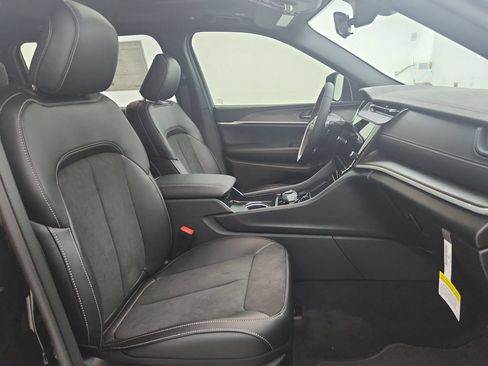 New 2026 Jeep Grand Cherokee L 4WD image 35