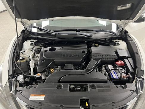 Used 2017 Nissan Altima 2.5 SR w/ Midnight Edition Package image 55
