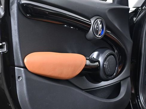 Used 2021 MINI Cooper S FWD image 35