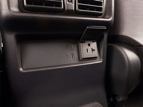 Used 2025 Toyota 4Runner TRD Off-Road image 28