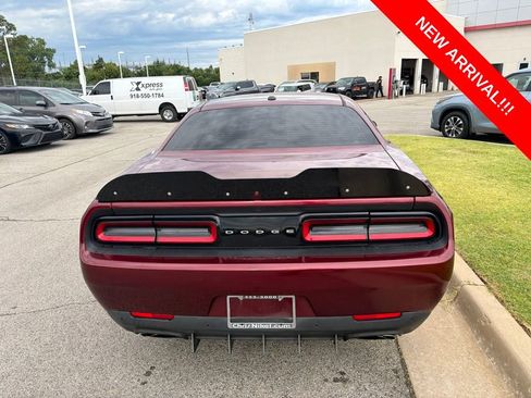 Used 2021 Dodge Challenger R/T RWD image 5