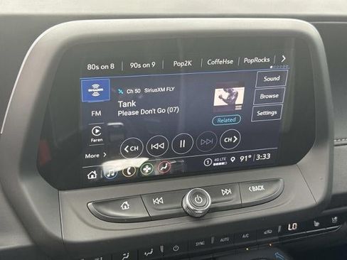 Used 2022 Chevrolet Camaro LT RWD image 16