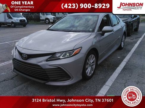 Used 2023 Toyota Camry LE FWD image 1