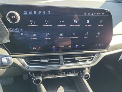 New 2026 Chevrolet Equinox EV LT image 7