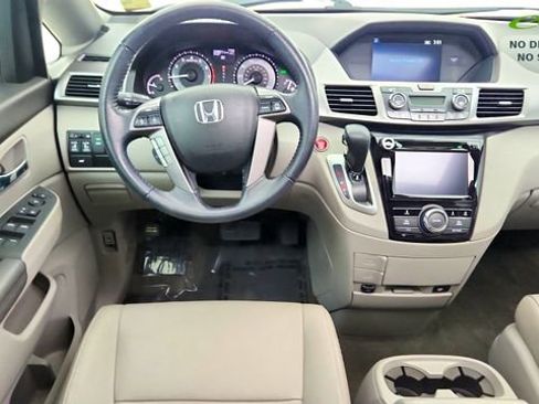 Used 2015 Honda Odyssey EX-L image 41