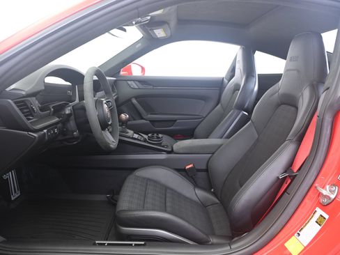 Certified 2026 Porsche 911 Carrera T RWD image 26