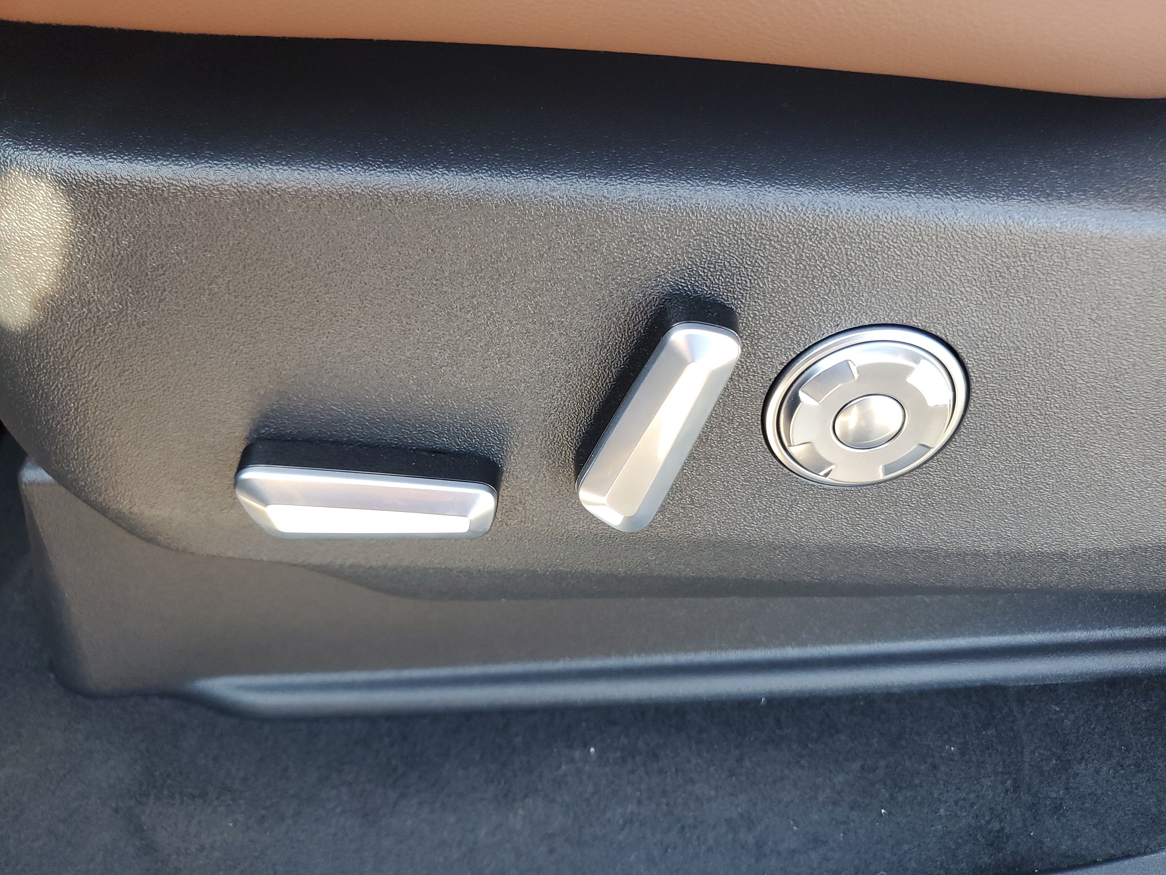 New 2027 Lincoln Navigator L Reserve AWD/4WD image 13