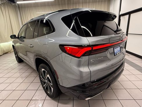 Certified 2025 Buick Enclave Sport Touring image 8