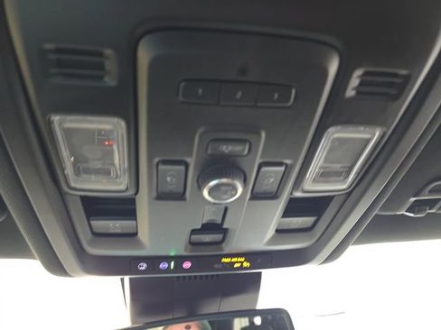 Used 2023 GMC Yukon XL AT4 w/ LPO, Floor Liner Package AWD/4WD image 24