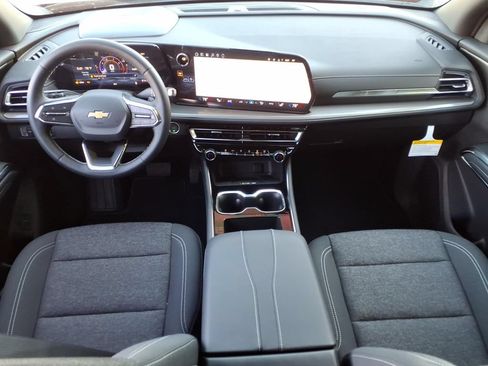 New 2026 Chevrolet Traverse LT FWD image 19