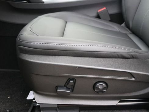 New 2025 Alfa Romeo Stelvio Sprint image 16