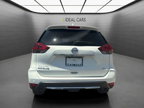 Used 2020 Nissan Rogue SV FWD image 6