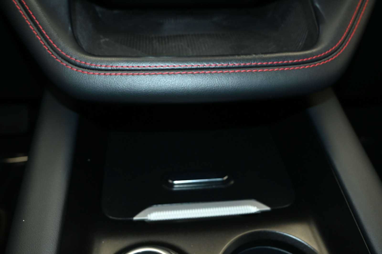 Used 2025 Ford Explorer ST-Line AWD/4WD image 16