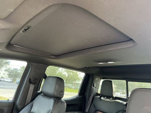 Used 2020 GMC Sierra 1500 AT4 w/ AT4 Premium Package image 21