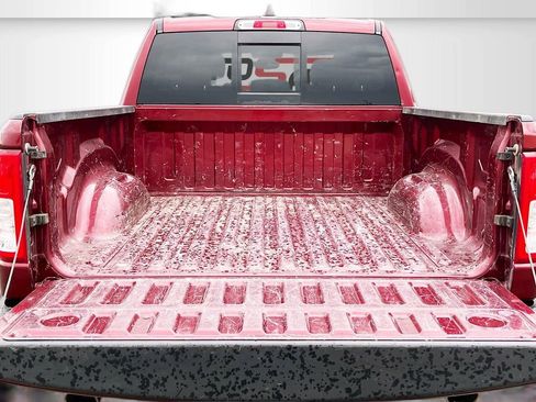 Used 2021 RAM 1500 Big Horn image 28