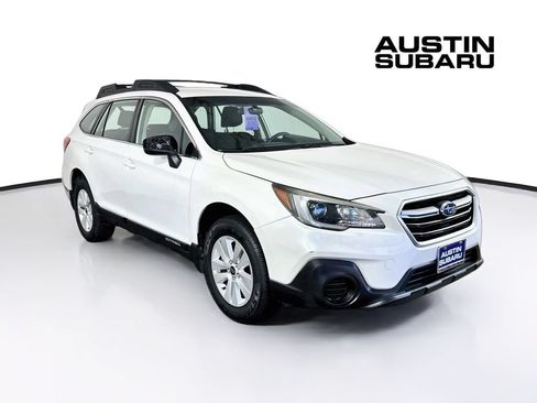Used 2018 Subaru Outback 2.5i AWD/4WD image 1