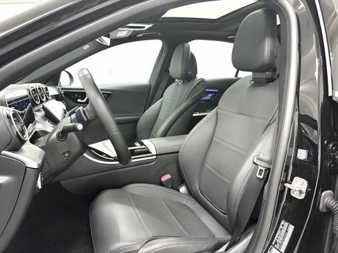 Used 2025 Mercedes-Benz C 300 4MATIC Sedan image 13