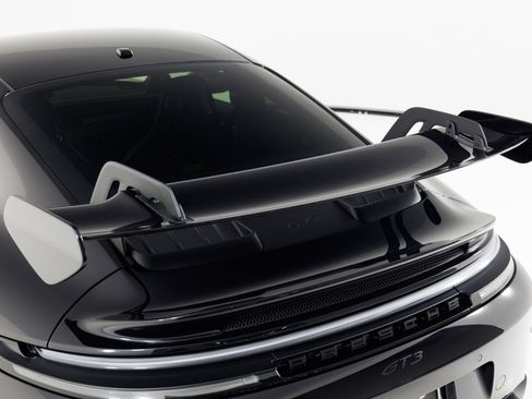 Used 2025 Porsche 911 GT3 RWD image 70