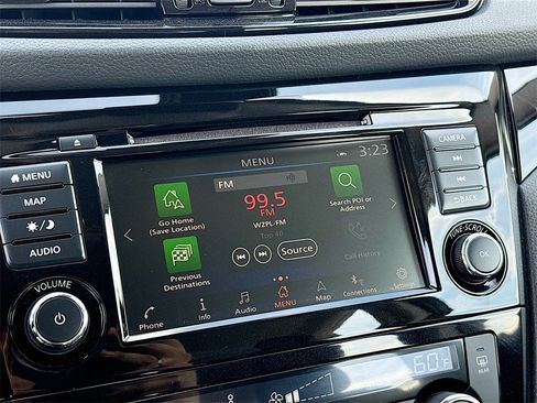 Used 2022 Nissan Rogue Sport SL w/ Premium Package image 15