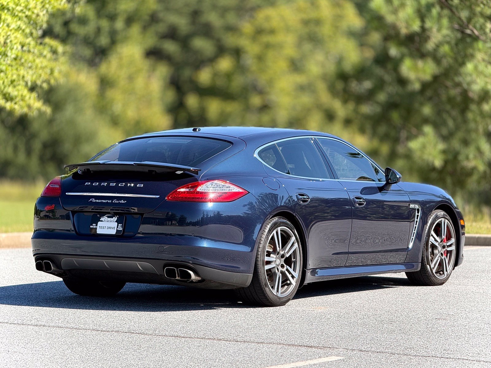 Used 2012 Porsche Panamera AWD/4WD image 11