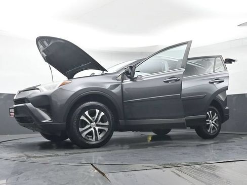 Used 2018 Toyota RAV4 LE w/ All Weather Liner Package AWD/4WD image 41