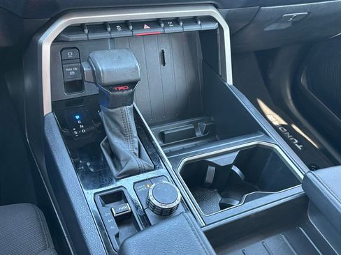 Used 2022 Toyota Tundra SR5 image 20