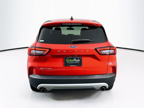 Used 2024 Ford Escape Active FWD image 7