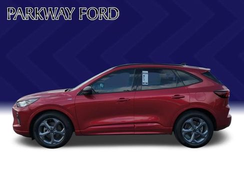 Used 2023 Ford Escape ST-Line w/ Tech Pack #1 FWD image 2