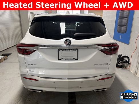 Used 2018 Buick Enclave Premium w/ Experience Buick Package image 9