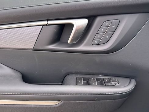 New 2026 Buick Enclave Sport Touring w/ Power Package image 11