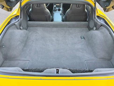 Used 2006 Chevrolet Corvette Z06 w/ Preferred Equipment Group RWD image 6