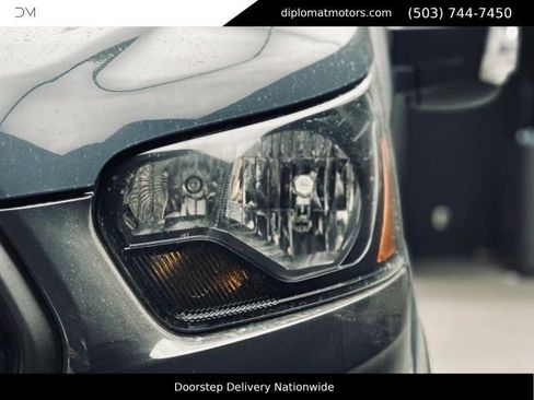 Used 2020 Ford Transit 250 148 High Roof Extended RWD image 13