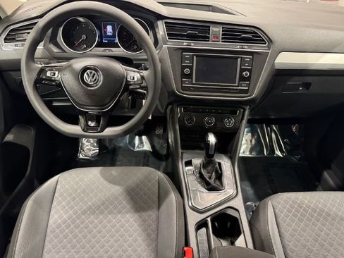 Used 2019 Volkswagen Tiguan S w/ Driver Assistance Package image 9