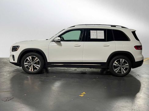 Certified 2025 Mercedes-Benz GLB 250 4MATIC image 6
