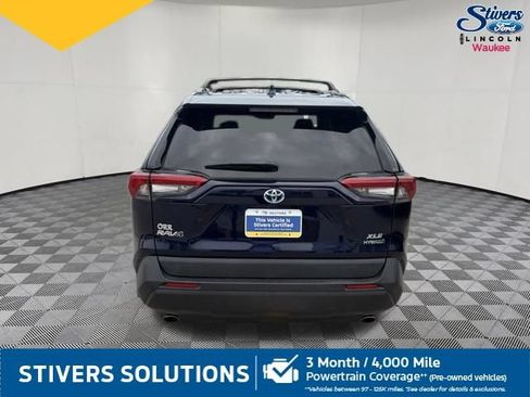 Used 2022 Toyota RAV4 XLE w/ Convenience Package AWD/4WD image 7