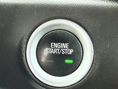 Used 2019 GMC Terrain SLE w/ Driver Convenience Package image 17