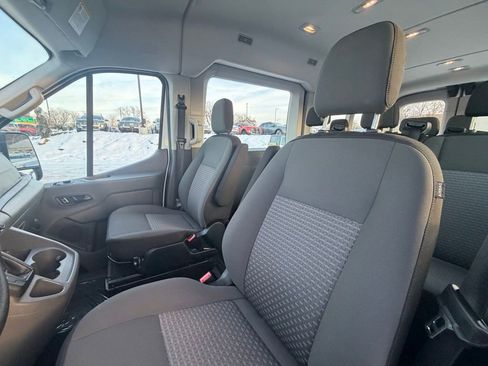 Used 2022 Ford Transit 350 XLT image 11