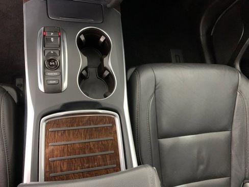 Used 2019 Acura MDX SH-AWD image 13