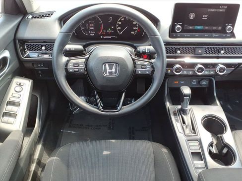 Used 2024 Honda Civic EX image 3