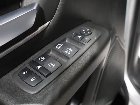 Used 2023 RAM 1500 Big Horn image 14