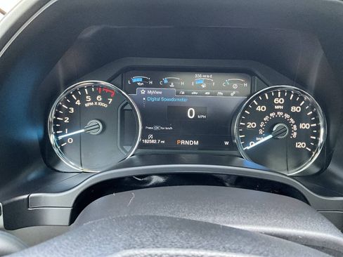 Used 2018 Ford F150 Platinum w/ Trailer Tow Package RWD image 10
